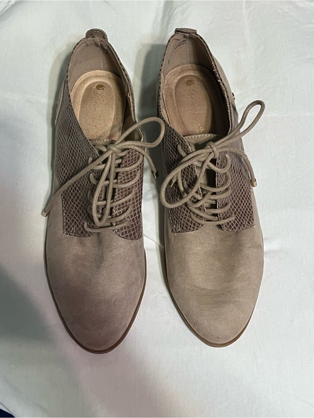 Gloria Vanderbilt Taupe Lace-Up Ankle Booties